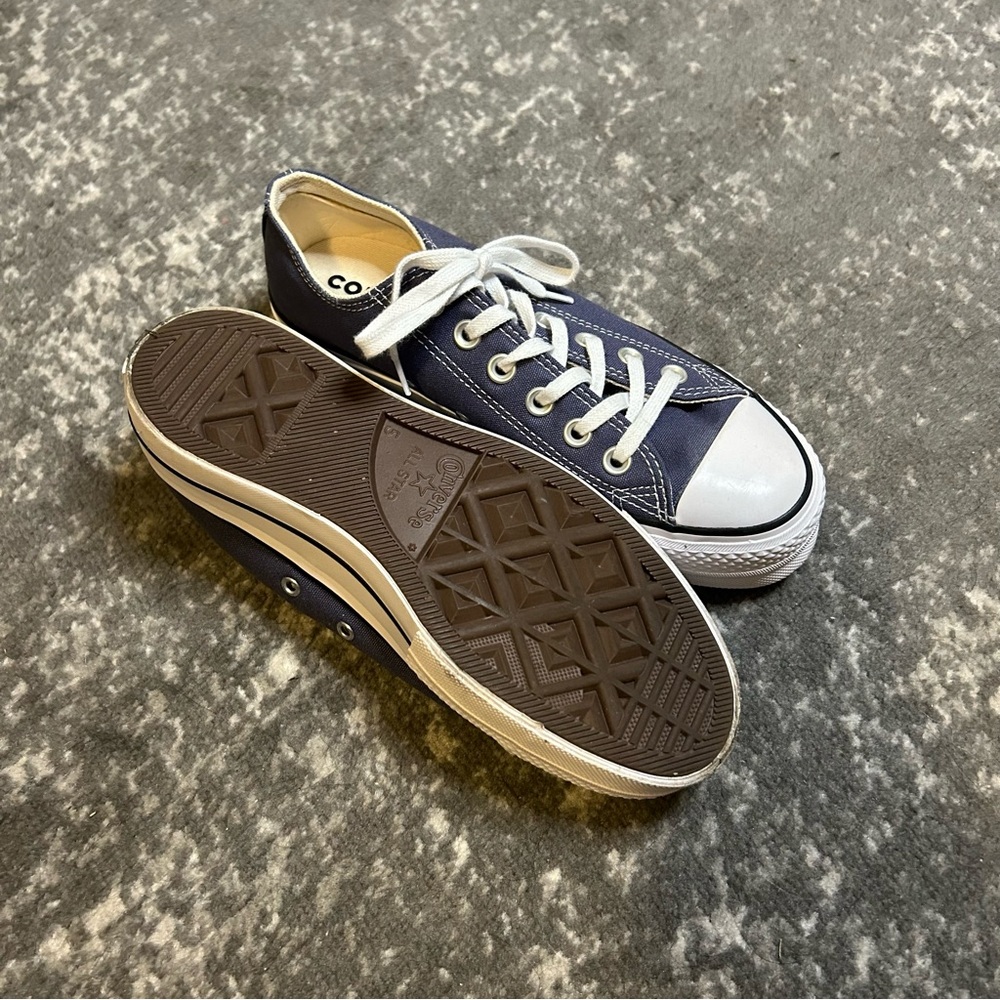 Only Worn Once, In Perfect Condition! I Just Don’… - image 2